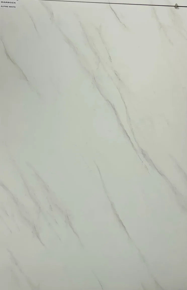 ALPINE WHITE In a room