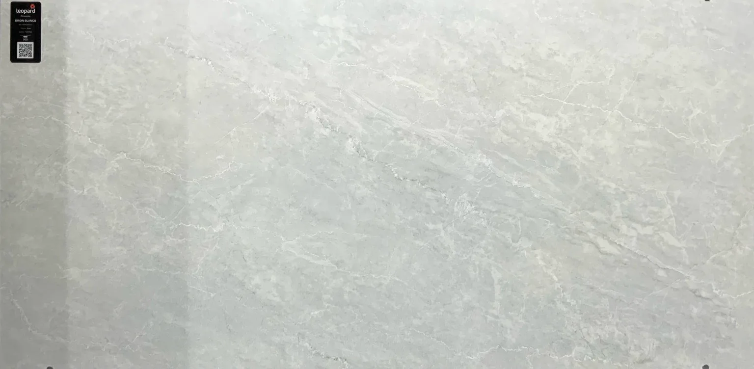 ORION BLANCO In a room
