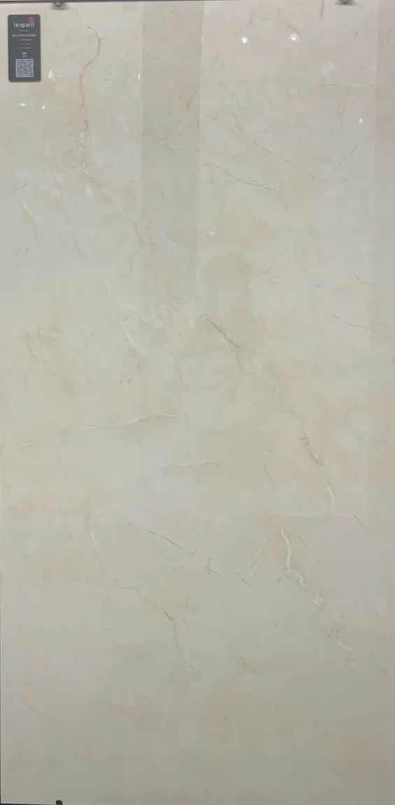 BELGIAN CREMA In a room