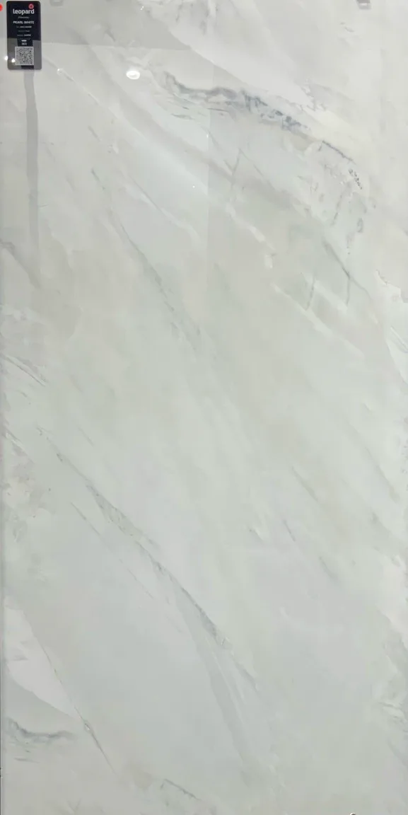 PEARL WHITE In a room