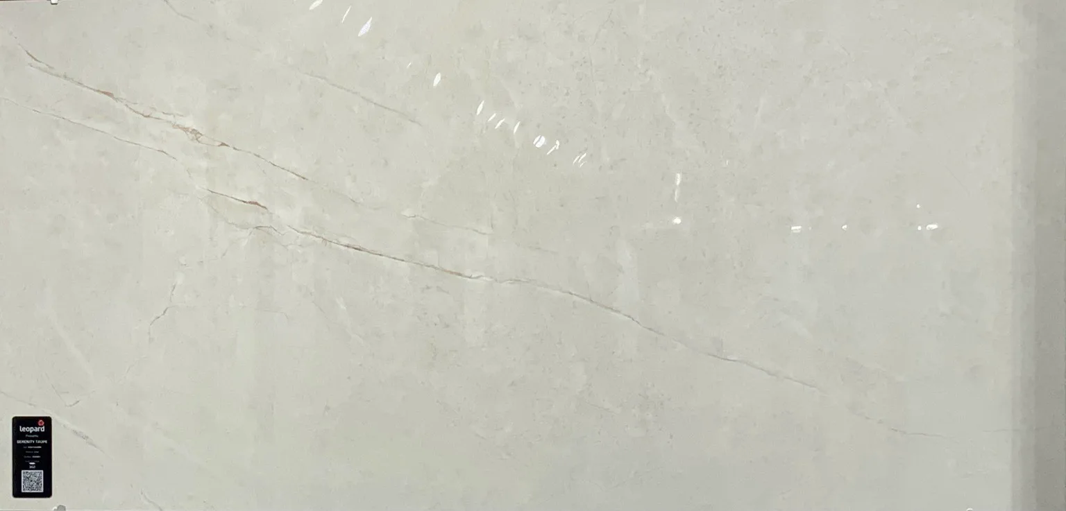 SERENITY TAUPE In a room